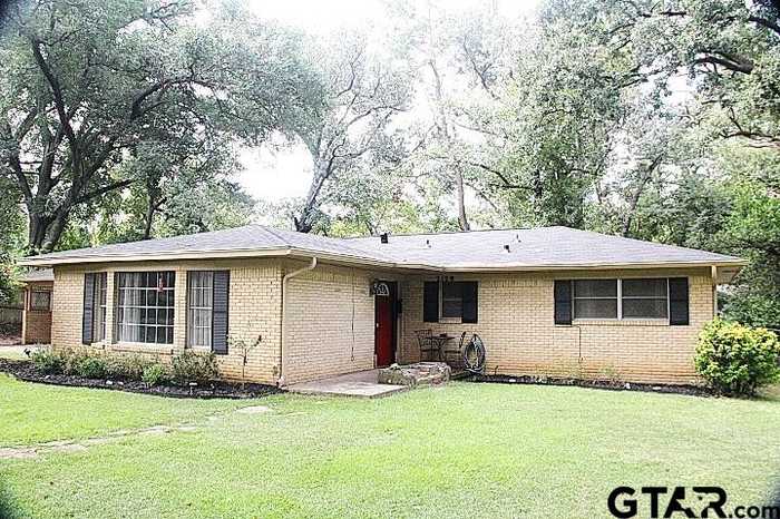 photo 2: 2129 Brookhaven, Tyler TX 75701