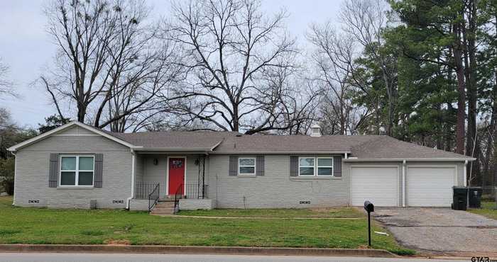 photo 1: 2220 Elgem, Tyler TX 75701