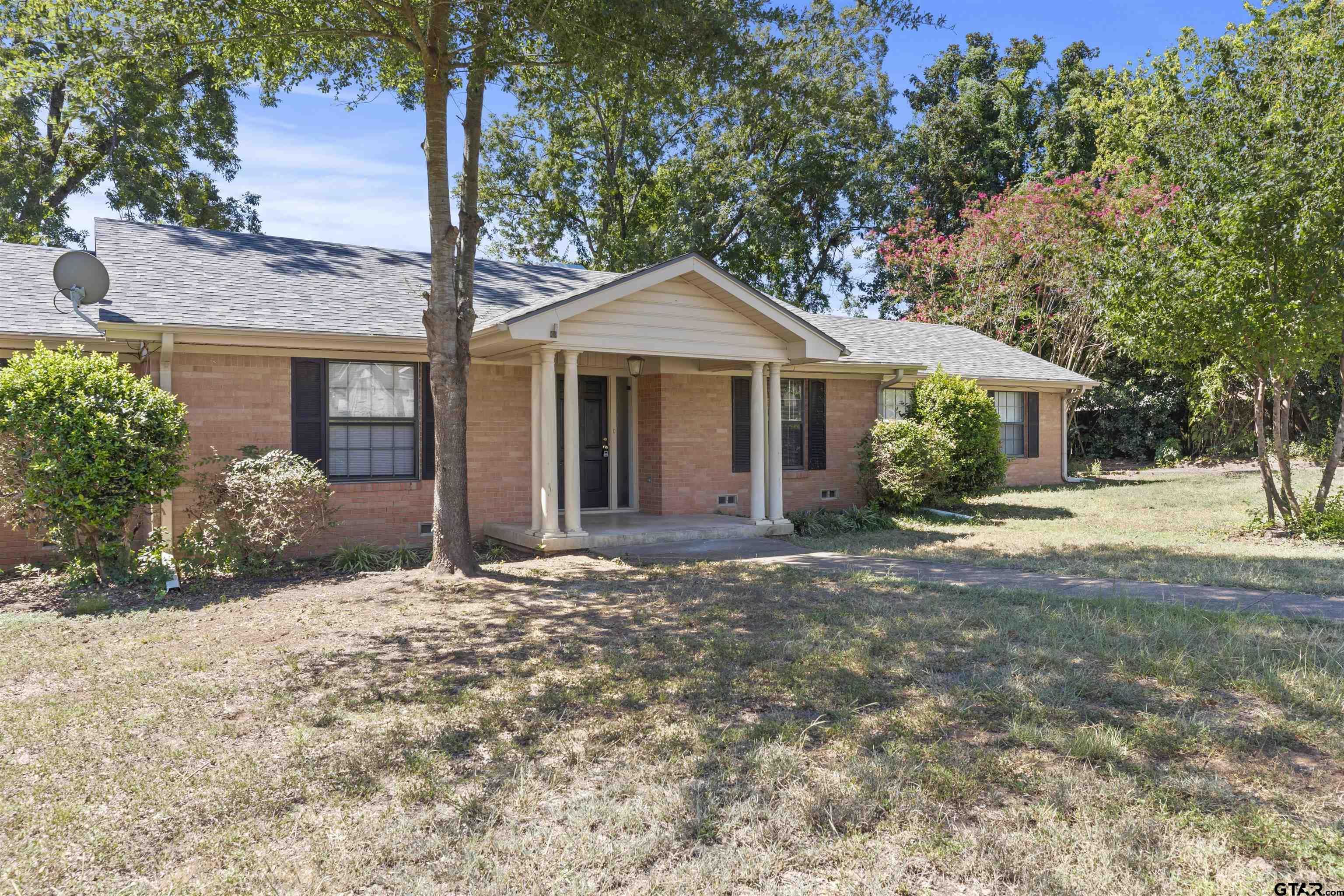 photo 2: 2219 Debby, Tyler TX 75701