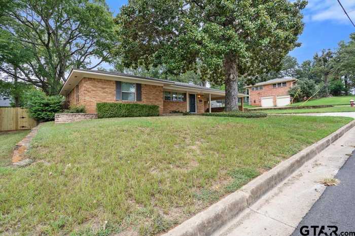 photo 2: 3317 Jan Ave, Tyler TX 75701