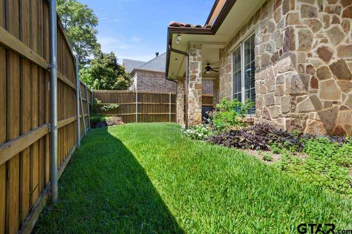 photo 34: 7130 Holly Square Ct, Tyler TX 75703