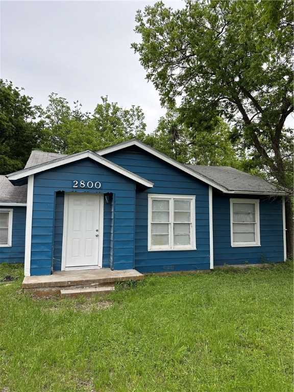 photo 1: 2800 Speight Avenue, Waco TX 76711