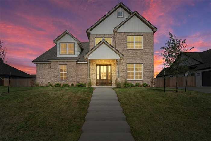 photo 1: 609 Lindsay Lane, Robinson TX 76706