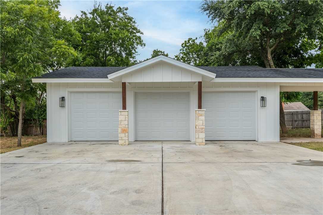 photo 3: 6701 Fish Pond Road, Waco TX 76710