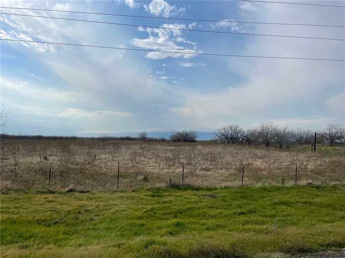 photo 11: 2090 Fm 339 Road, Groesbeck TX 76642