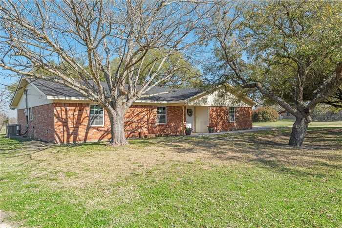 photo 1: 604 Hoffmeyer Lane, Robinson TX 76706