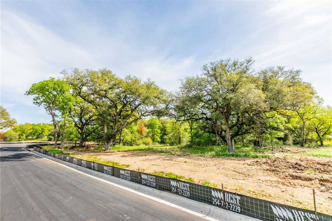 photo 3: 418 Canyon View Trail, Waco TX 76712