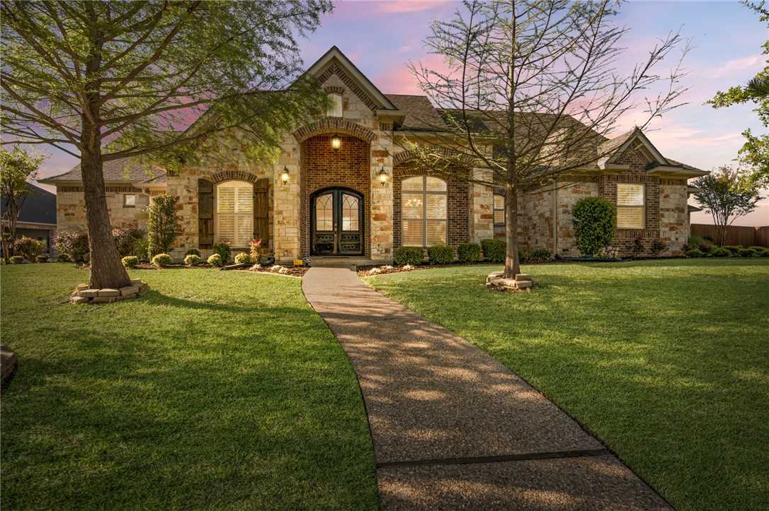 photo 1: 401 Stone Creek Ridge Drive, McGregor TX 76657