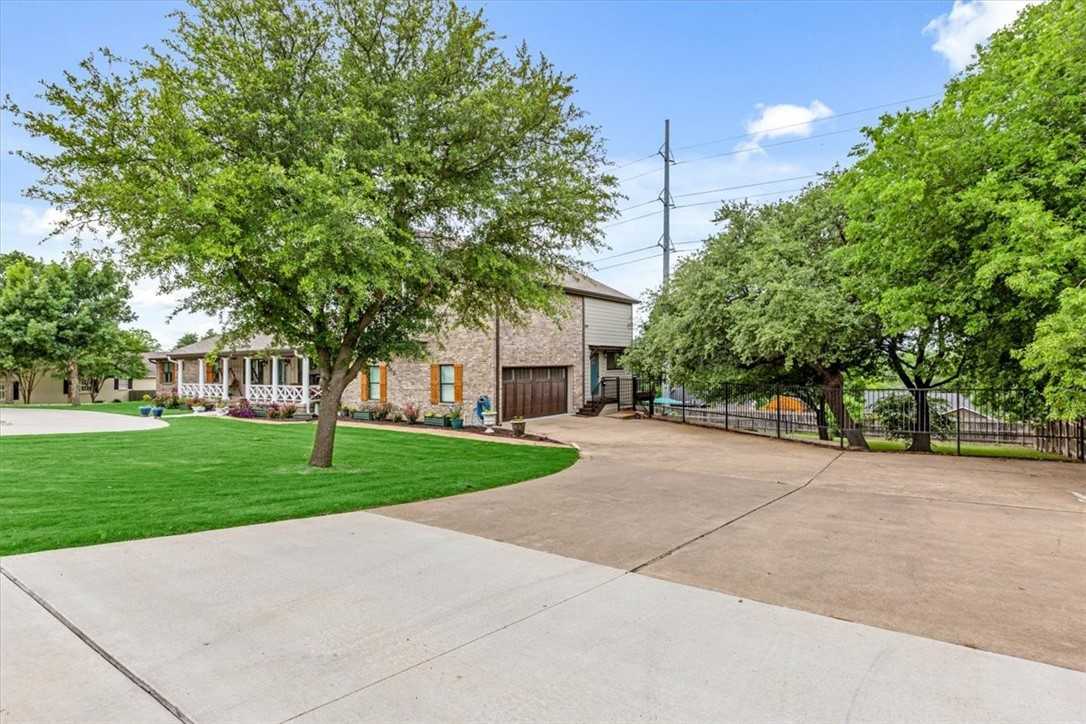 photo 3: 8917 Raven Drive, Waco TX 76712