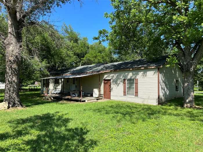 photo 1: 602 S Mignonette Street, Kosse TX 76653