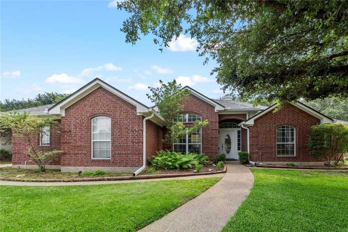 photo 1: 531 Celeste Street, Robinson TX 76706