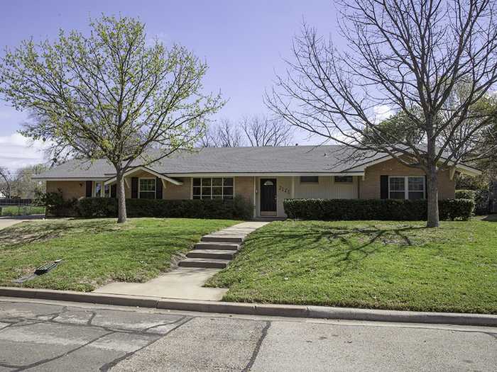 photo 1: 2121 Lake James Drive, Waco TX 76710