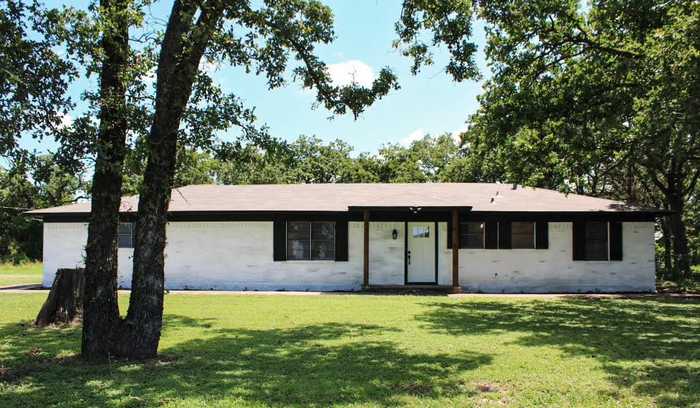 photo 1: 1312 E Loop 340, Waco TX 76705