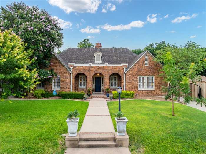 photo 1: 3024 Novice Road, Waco TX 76710