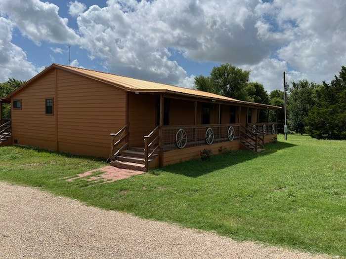 photo 2: 2570 N Old Bruceville Road, Bruceville TX 76630