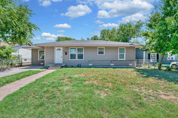 photo 1: 2220 Richter Avenue, Waco TX 76711