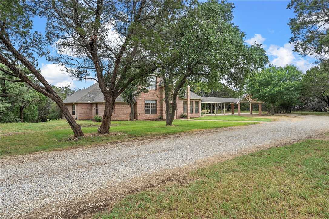 photo 2: 1081 Bosque Ridge Road, Crawford TX 76638