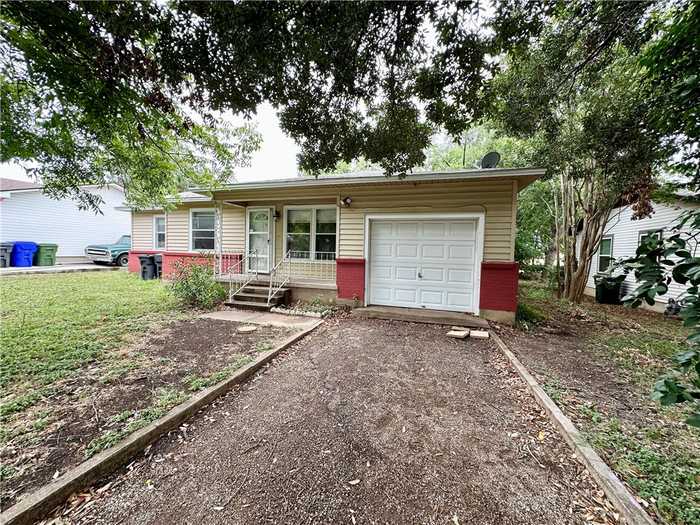 photo 2: 1212 N 64th Street, Waco TX 76710