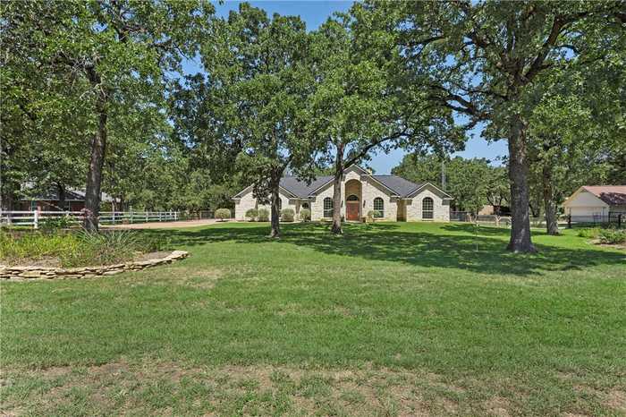 photo 1: 393 Woodland Drive, Lorena TX 76655