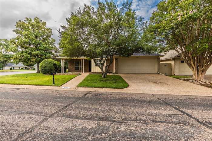 photo 2: 4145 Westchester Drive, Waco TX 76710