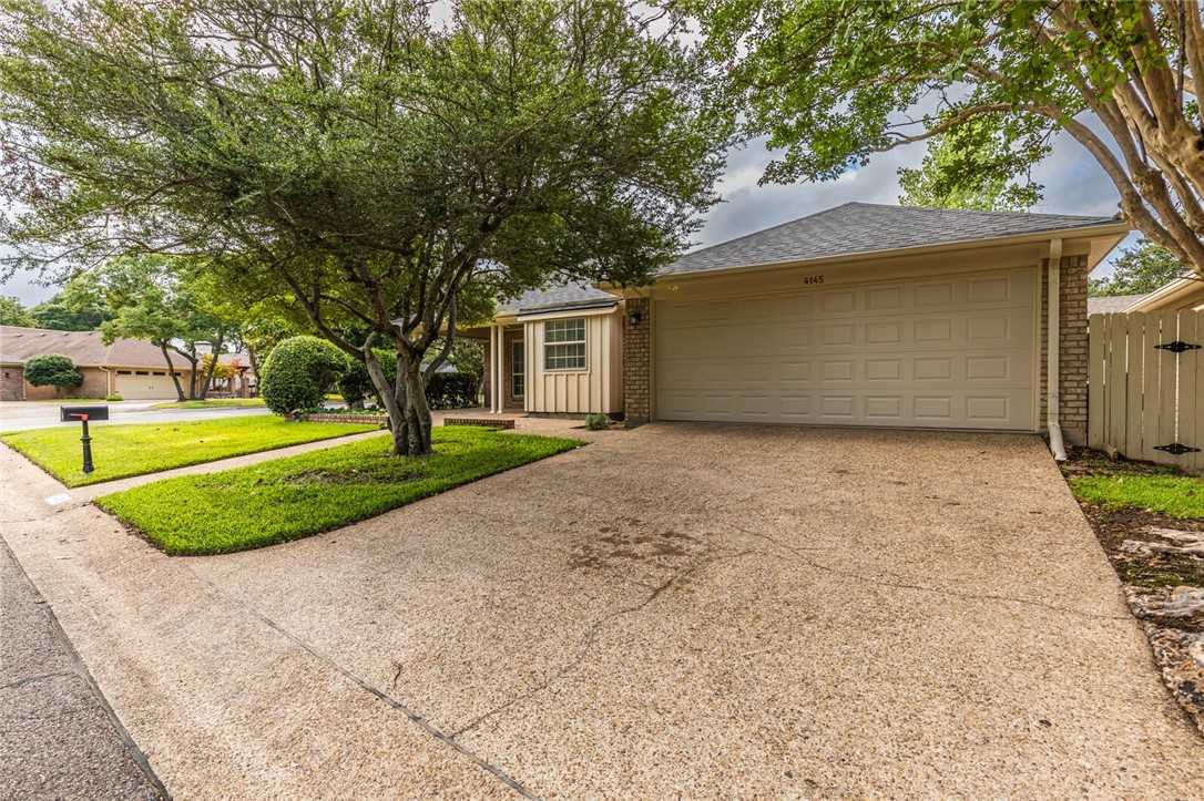 photo 3: 4145 Westchester Drive, Waco TX 76710