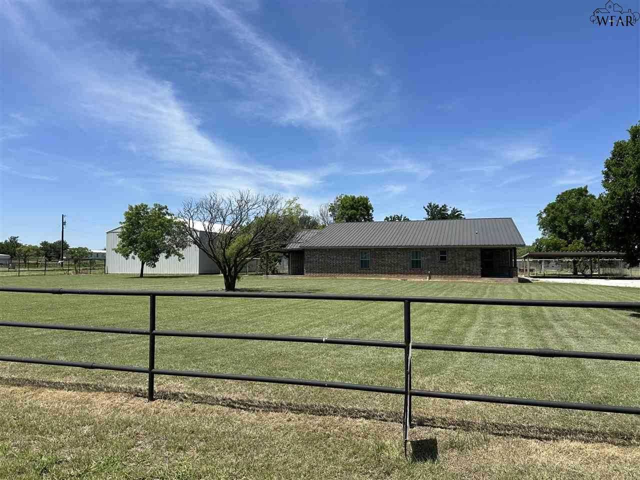 photo 2: 495 E LITTLE LEASE ROAD, Holliday TX 76366