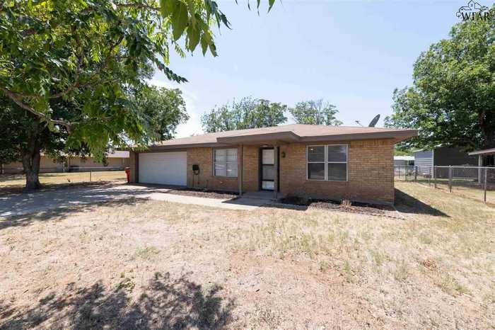 photo 2: 505 N MAIN STREET, Holliday TX 76366