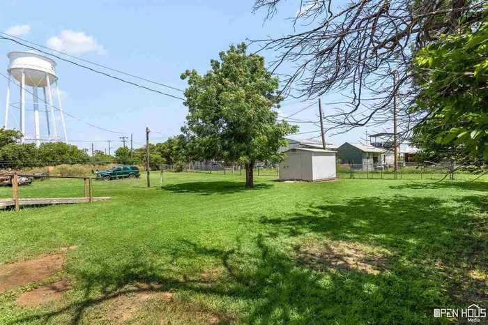 photo 30: 209 E WASHINGTON STREET, Electra TX 76360