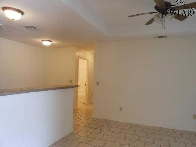 photo 1: 406 E CHESTNUT STREET, Holliday TX 76366