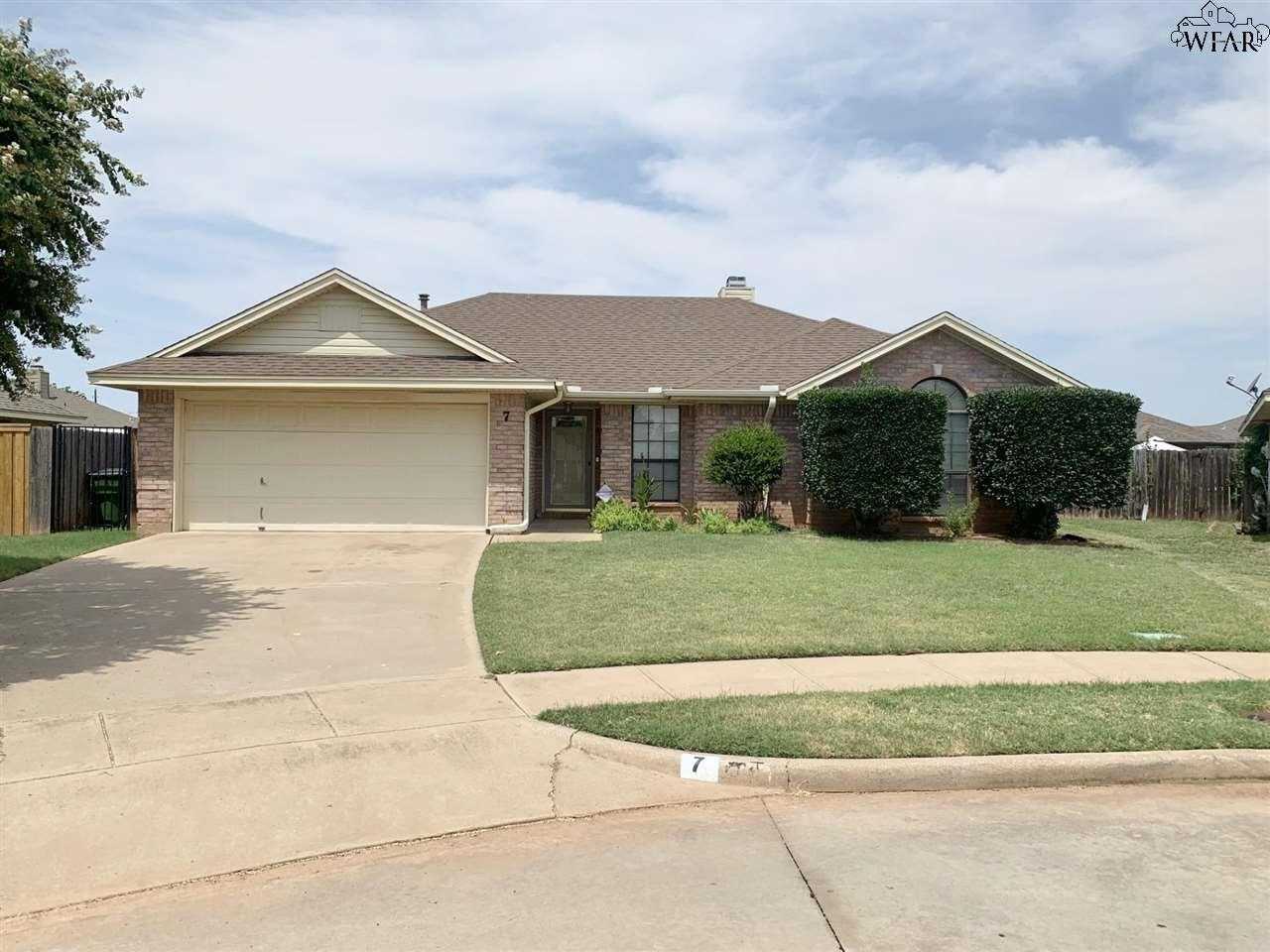 photo 1: 7 BASSWOOD DRIVE, Wichita Falls TX 76310