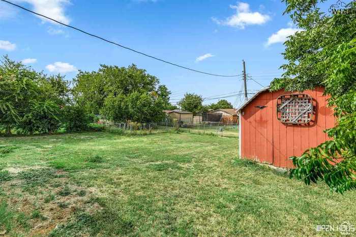 photo 30: 1007 W LOUISA AVENUE, Iowa Park TX 76367