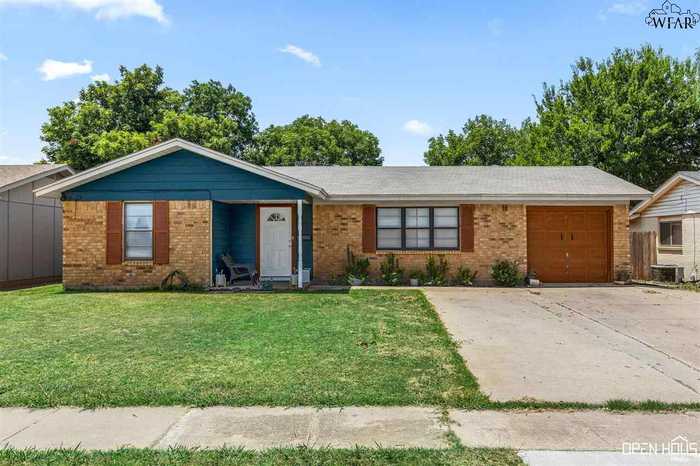 photo 1: 5118 FAIRWAY BOULEVARD, Wichita Falls TX 76310