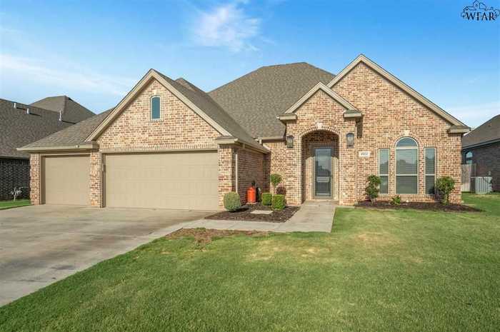 photo 1: 4904 LEDGESTONE DRIVE, Wichita Falls TX 76310