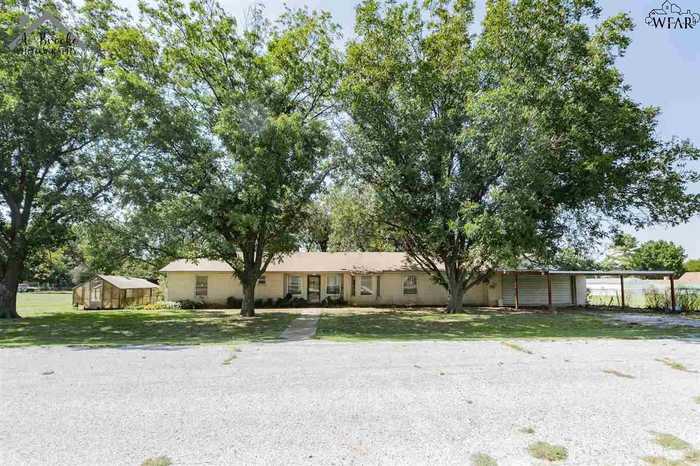 photo 1: 217 SCHEER ROAD, Henrietta TX 76365